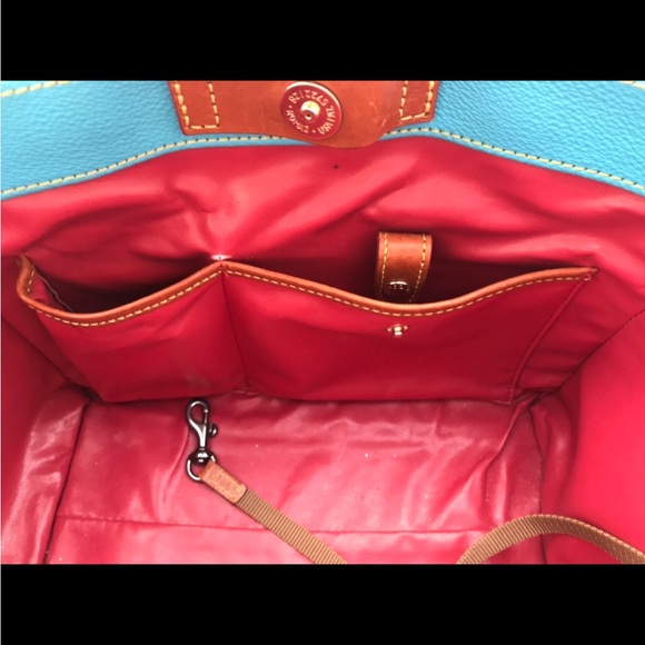 Beautiful Turquoise Dooney & Bourke bag - Picture 5 of 6